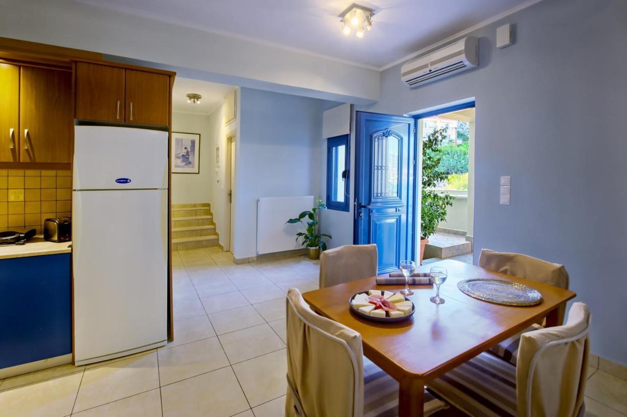 Seasight Living Apartment ปลีตรา ภายนอก รูปภาพ